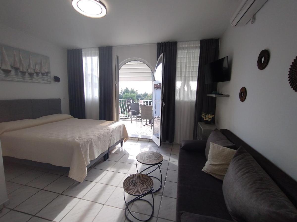 Apartments Ana - Ρόβινι Εξωτερικό φωτογραφία