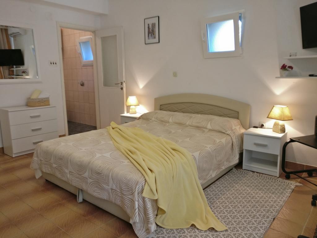Apartments Ana - Ρόβινι Εξωτερικό φωτογραφία