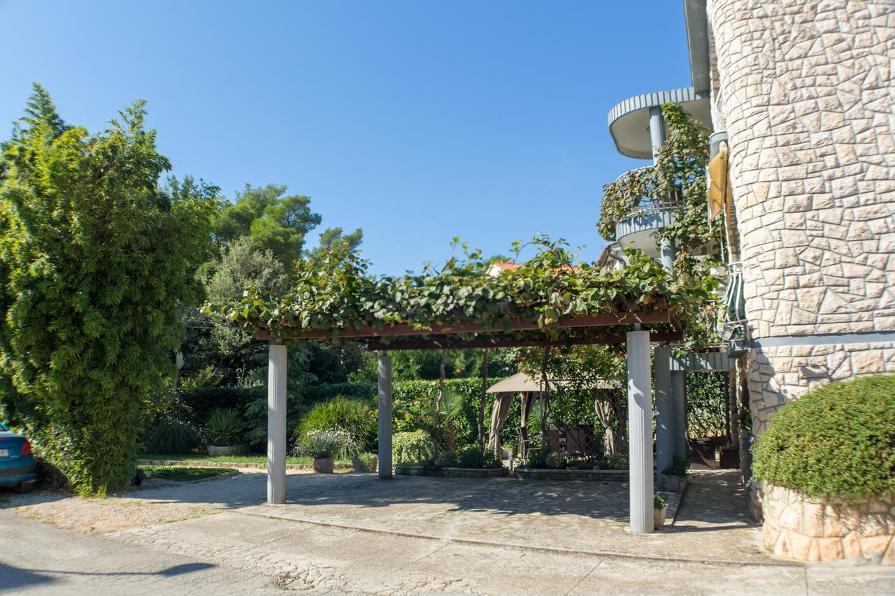 Apartments Ana - Ρόβινι Εξωτερικό φωτογραφία