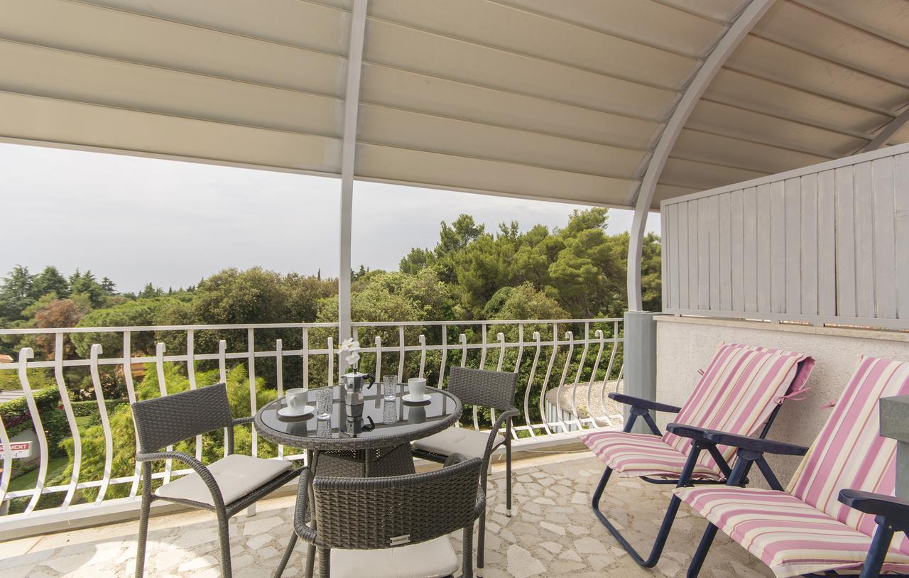 Apartments Ana - Ρόβινι Εξωτερικό φωτογραφία